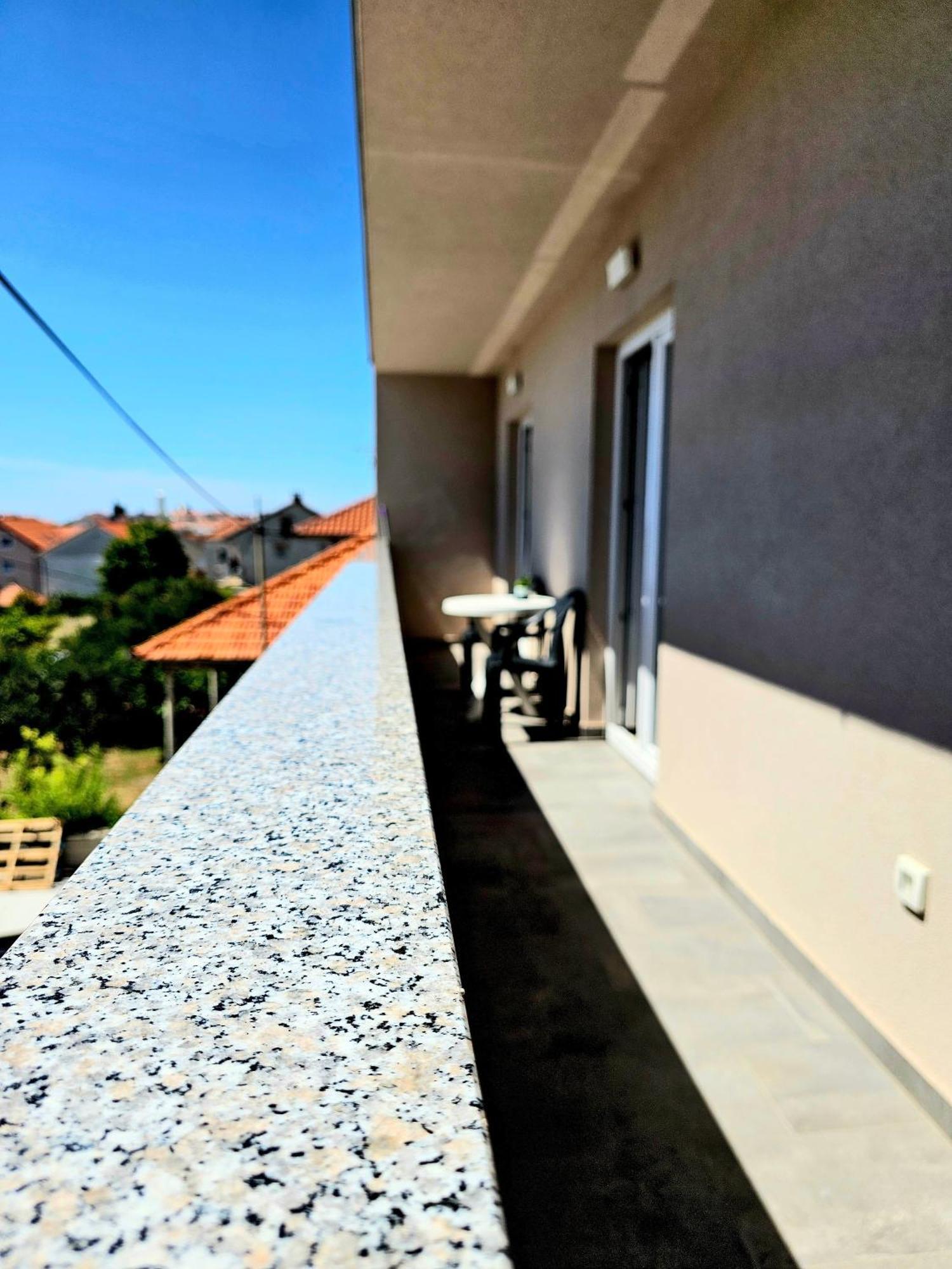 Nina Apartment Zadar Exterior photo
